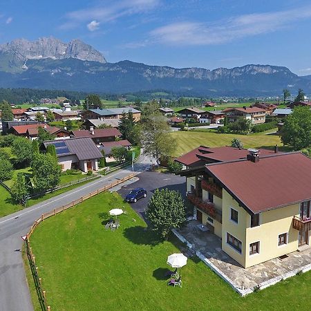 Appartements Am Roemerweg Oberndorf in Tirol Bagian luar foto