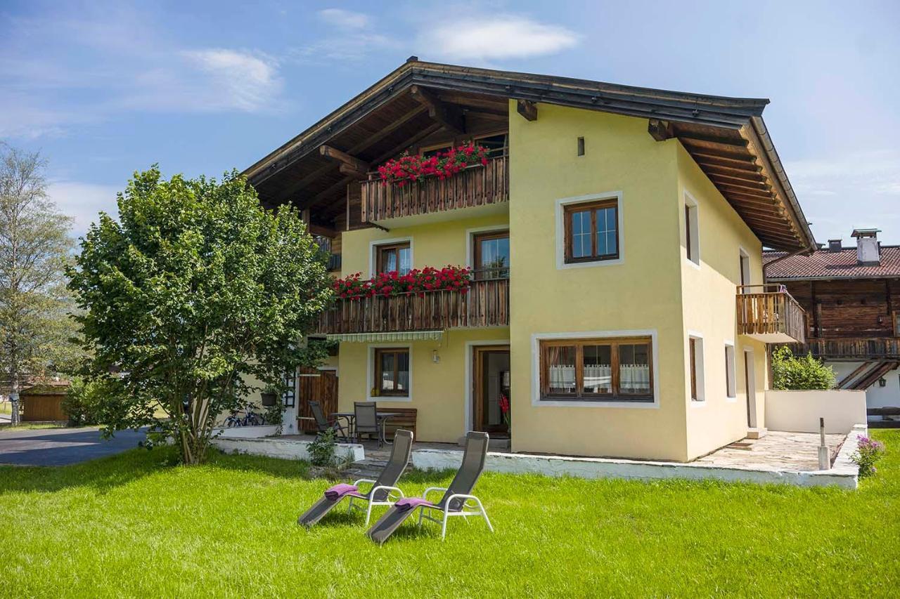 Appartements Am Roemerweg Oberndorf in Tirol Bagian luar foto