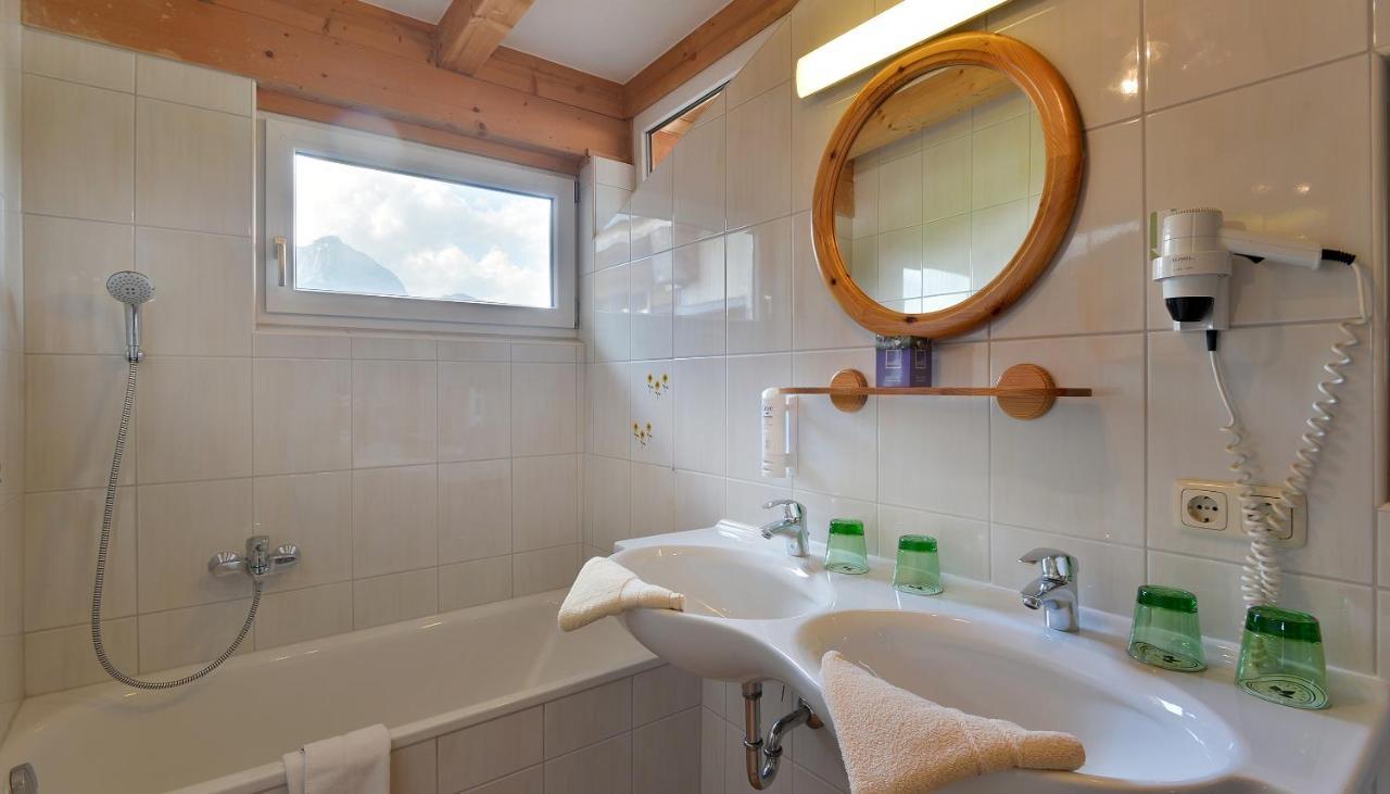 Appartements Am Roemerweg Oberndorf in Tirol Bagian luar foto
