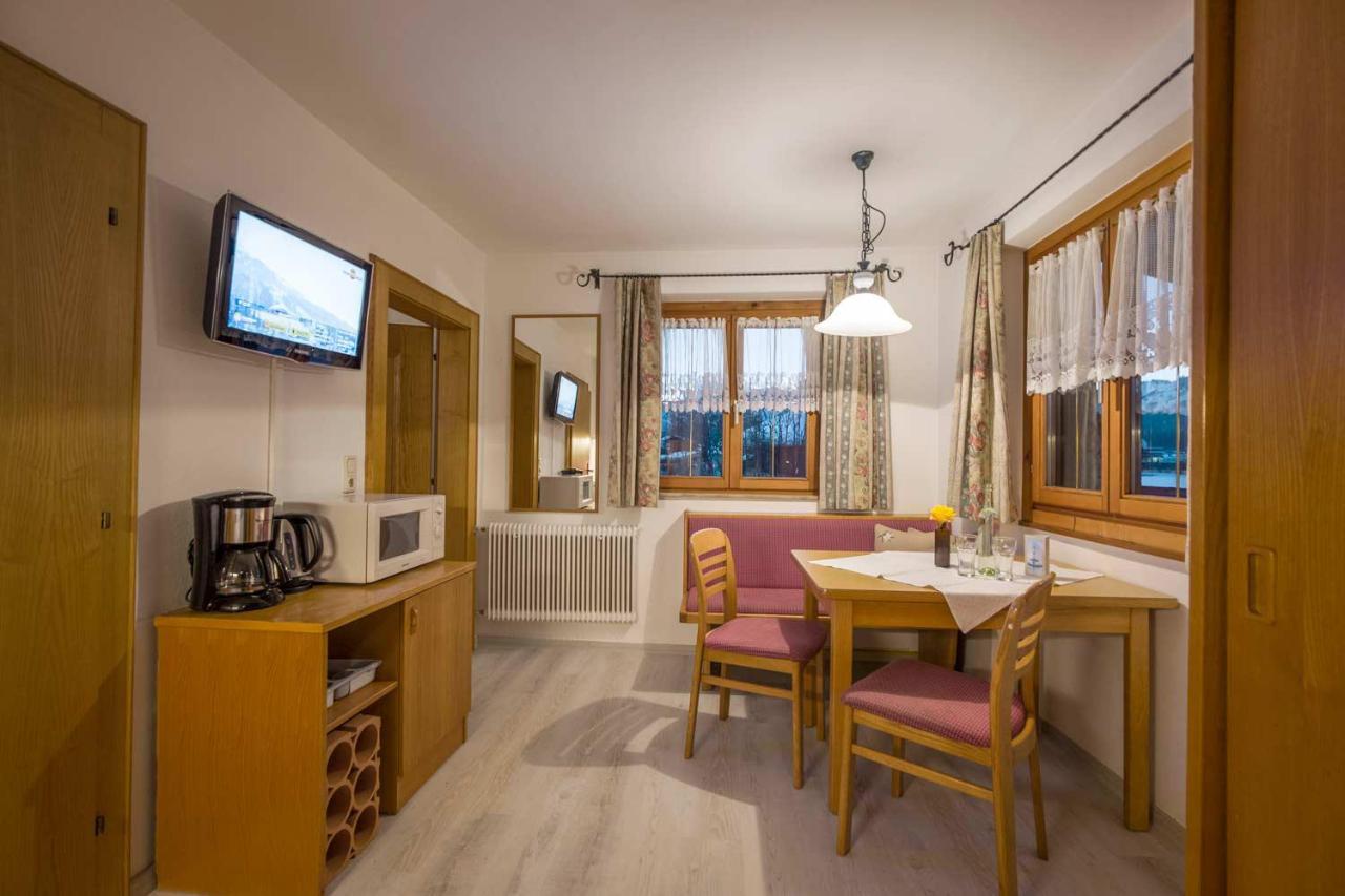 Appartements Am Roemerweg Oberndorf in Tirol Bagian luar foto